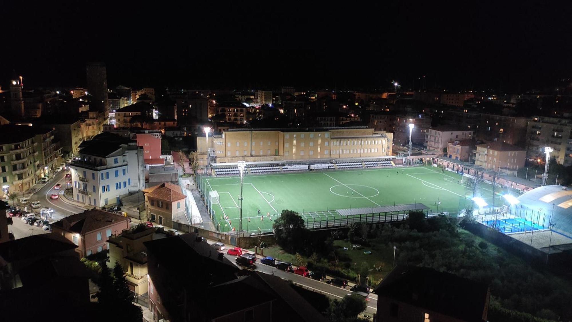 Super Vista Al Grattacielo Di Lavagna Apartment ภายนอก รูปภาพ